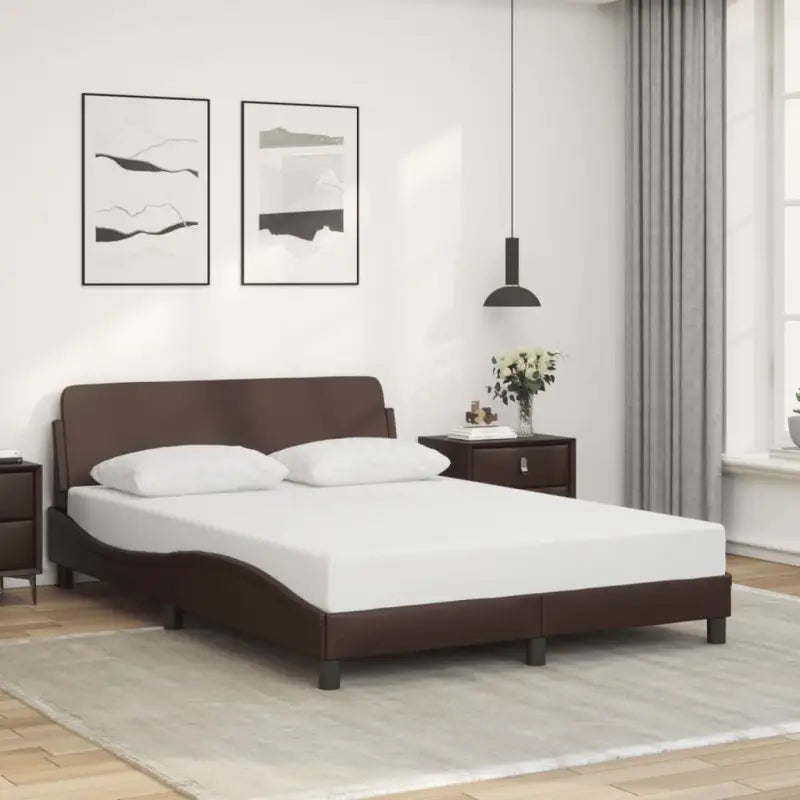 Bedframe met hoofdeinde en multiplex lattenbodem voor een goede nachtrust - Bruin / 140 x 190 cm - Bedden & bedframes