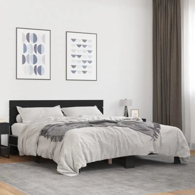 Bedframe met metalen poten en multiplex lattenbodem van bewerkt hout - Zwart / 150 x 200 cm - Bedden & bedframes