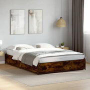 Bedframe met metalen poten en multiplex lattenbodem van bewerkt hout - Bedden & bedframes