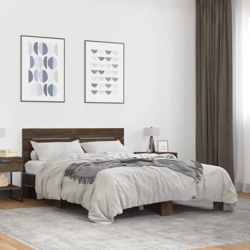 Bedframe met metalen poten en multiplex lattenbodem van bewerkt hout - bruin eikenkleur / 140 x 200 cm - Bedden &