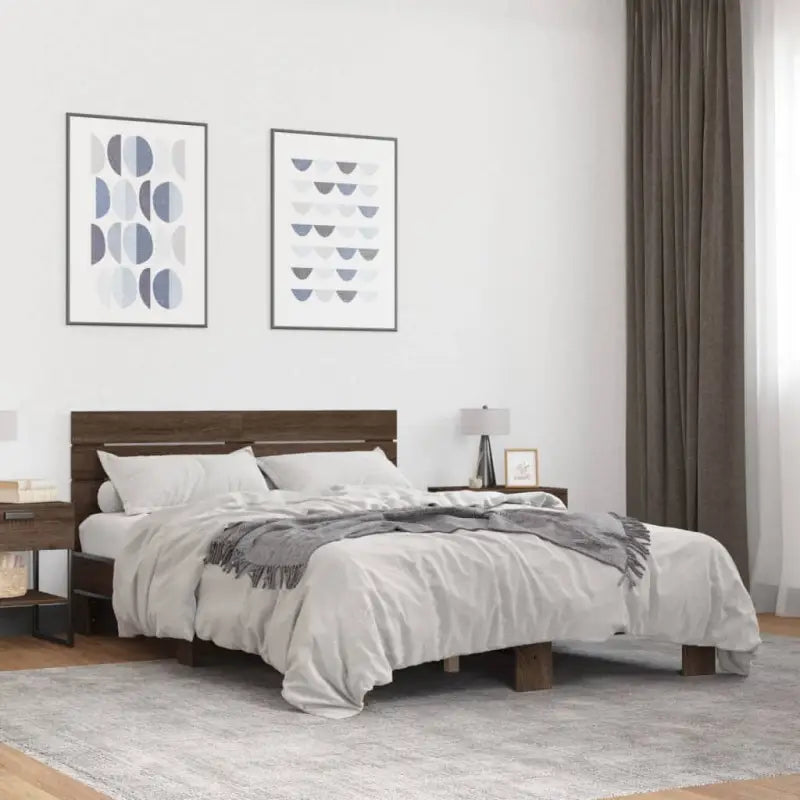 Bedframe met metalen poten en multiplex lattenbodem van bewerkt hout - bruin eikenkleur / 120 x 200 cm - Bedden &