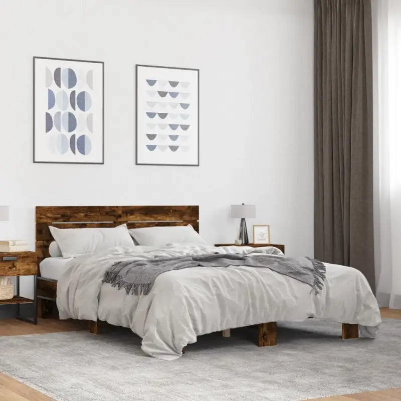 Bedframe met metalen poten en multiplex lattenbodem van bewerkt hout - Gerookt eiken / 135 x 190 cm - Bedden & bedframes