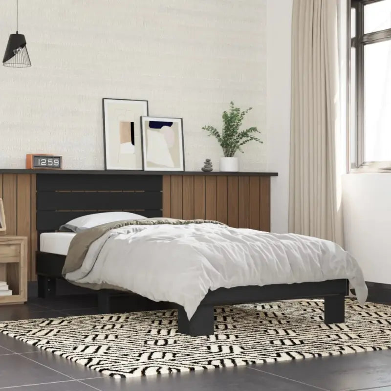 Bedframe met metalen poten en multiplex lattenbodem van bewerkt hout - Zwart / 100 x 200 cm - Bedden & bedframes
