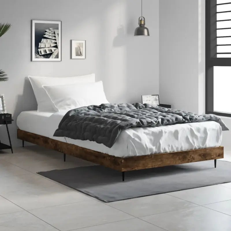 Bedframe met metalen poten en multiplex lattenbodem voor goede nachtrust - Gerookt eiken / 100 x 200 cm - Bedden &