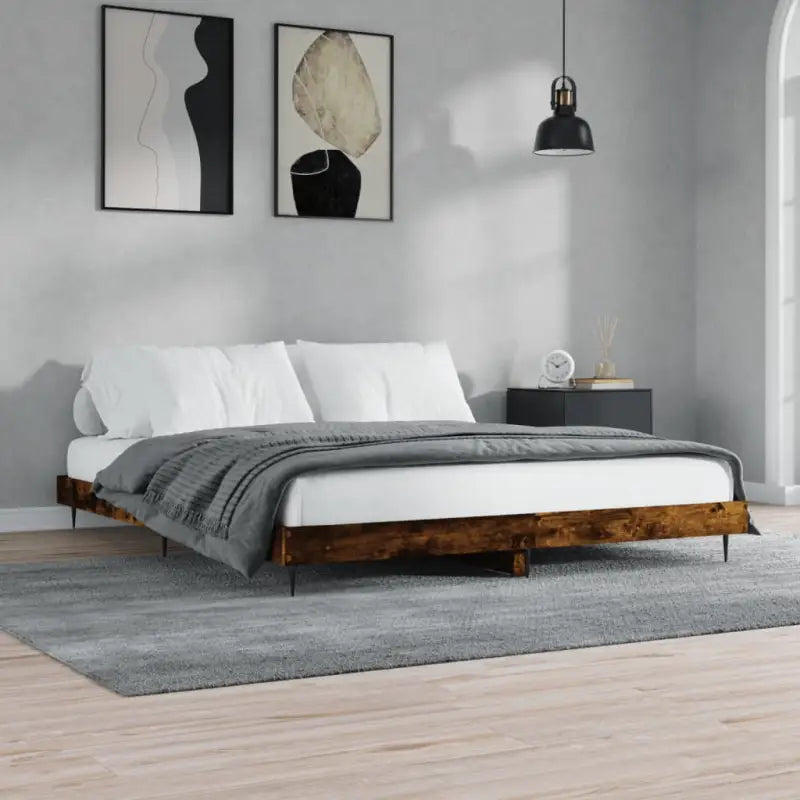 Bedframe met metalen poten en multiplex lattenbodem voor goede nachtrust - Gerookt eiken / 200 x 200 cm - Bedden &