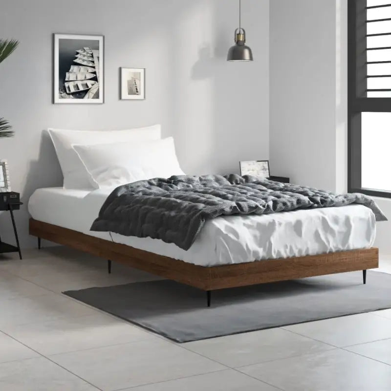 Bedframe met metalen poten en multiplex lattenbodem voor goede nachtrust - bruin eikenkleur / 90 x 200 cm - Bedden &