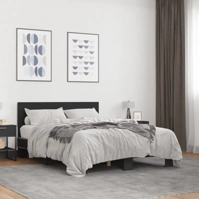 Bedframe met multiplex lattenbodem en bewerkt hout voor een goede nachtrust - Zwart / 140 x 200 cm - Bedden & bedframes