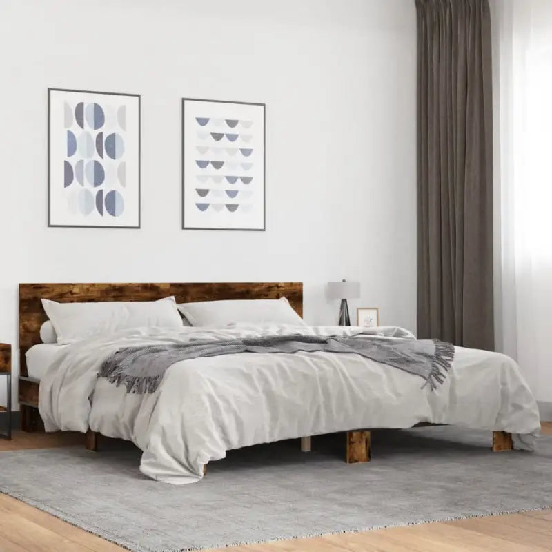 Bedframe met multiplex lattenbodem en bewerkt hout voor een goede nachtrust - Gerookt eiken / 180 x 200 cm - Bedden &