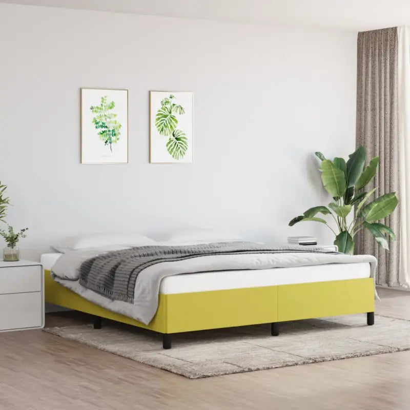 Bedframe met multiplex lattenbodem voor een stevige ademende slaapplaats - Groen / 180 x 200 cm / 35 cm - Bedden &