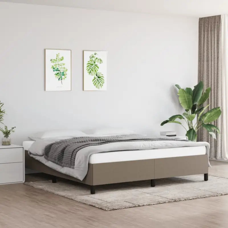 Bedframe met multiplex lattenbodem voor een stevige ademende slaapplaats - Taupe / 180 x 200 cm / 35 cm - Bedden &