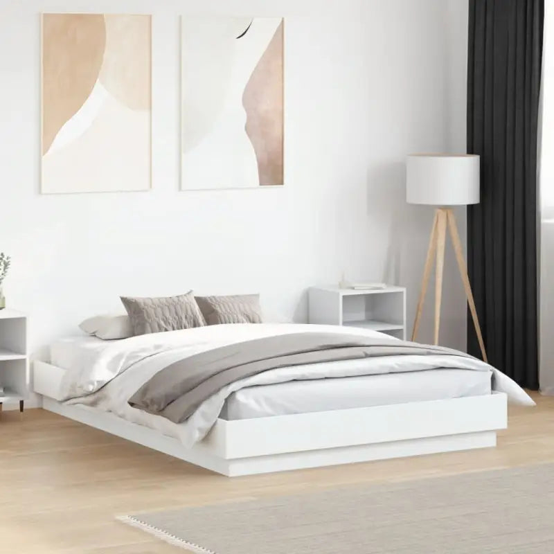 Bedframe met rgb led-verlichting voor een stijlvolle slaapkamer sfeer - Wit / 135 x 190 cm - Bedden & bedframes