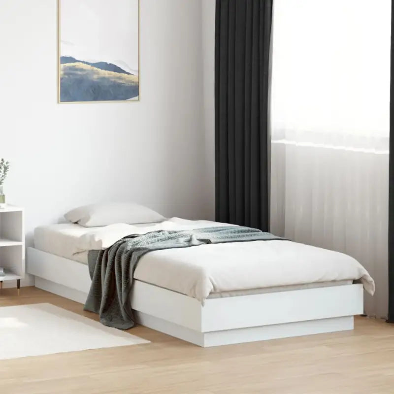 Bedframe van bewerkt hout in grijs sonoma voor een stabiele slaapkamer - Wit / 100 x 200 cm - Bedden & bedframes