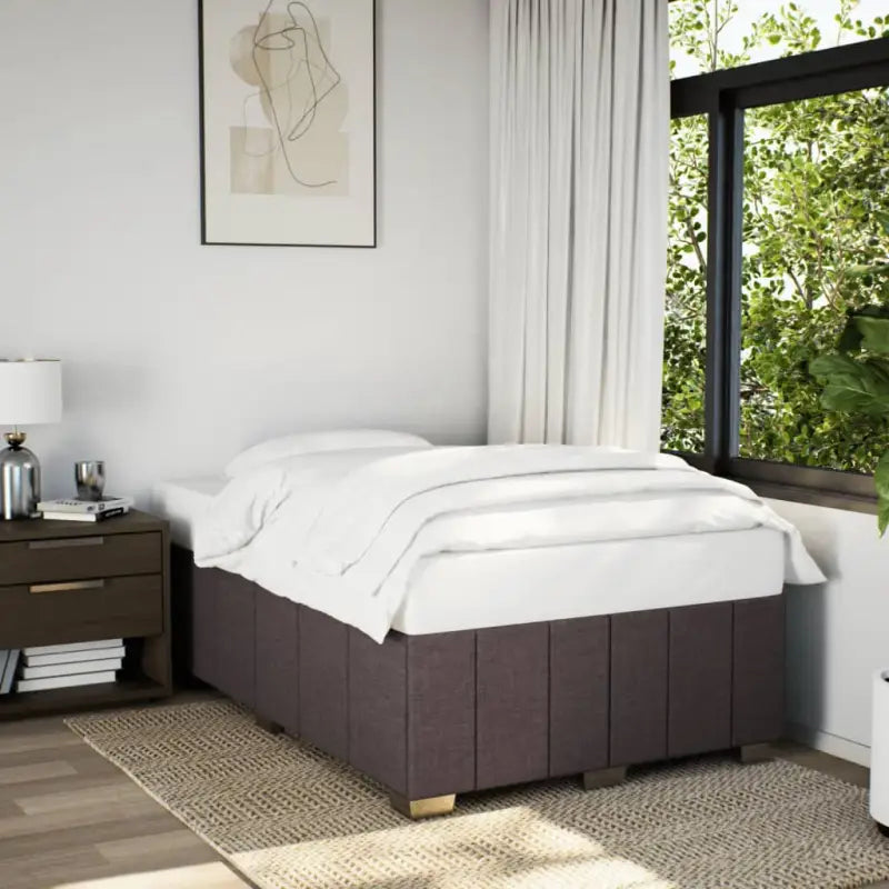 Bedframe van massief grenenhout met ademend vermogen en zacht polyesterweefsel - Donkerbruin / 120 x 200 cm - Bedden &