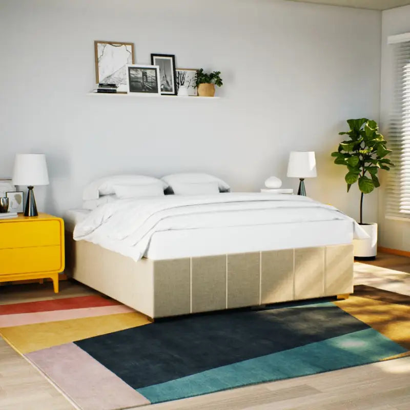 Bedframe van massief grenenhout met ademend vermogen en zacht polyesterweefsel - Crème / 180 x 200 cm - Bedden &