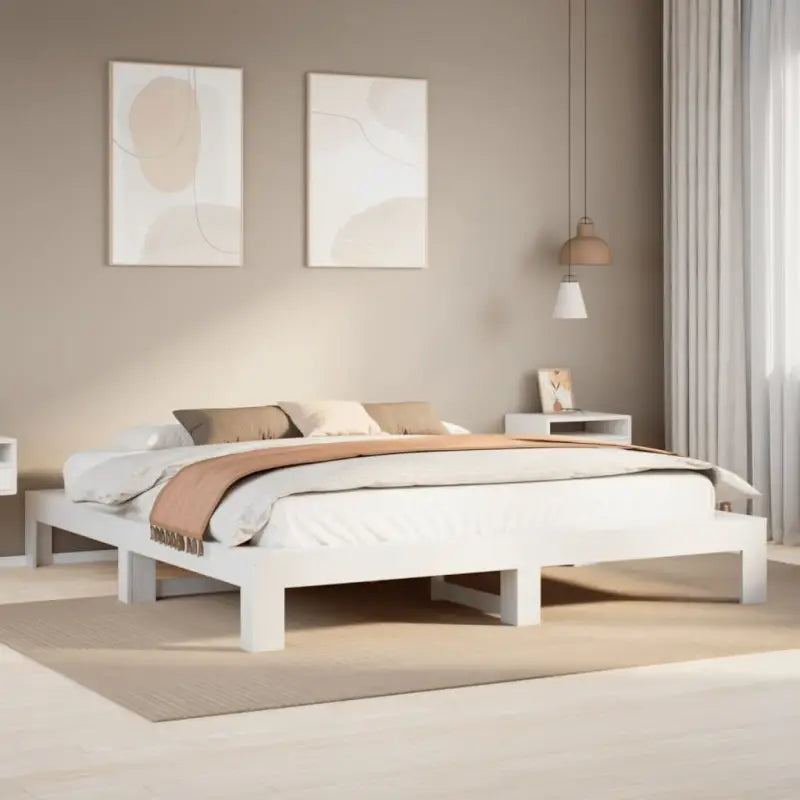 Bedframe van massief grenenhout met extra opbergruimte - Wit / 200 x 200 cm - Bedden & bedframes