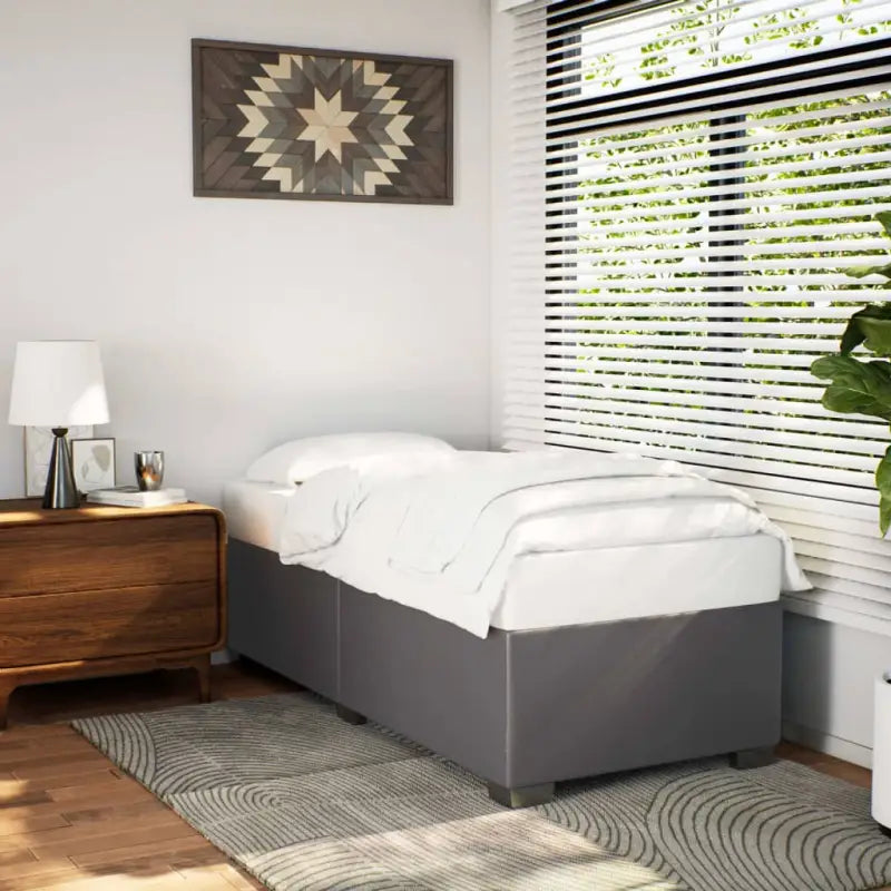 Bedframe van massief Grenenhout voor een duurzame en stijlvolle slaapkamer - Grijs / 90 x 200 cm - Bedden & bedframes