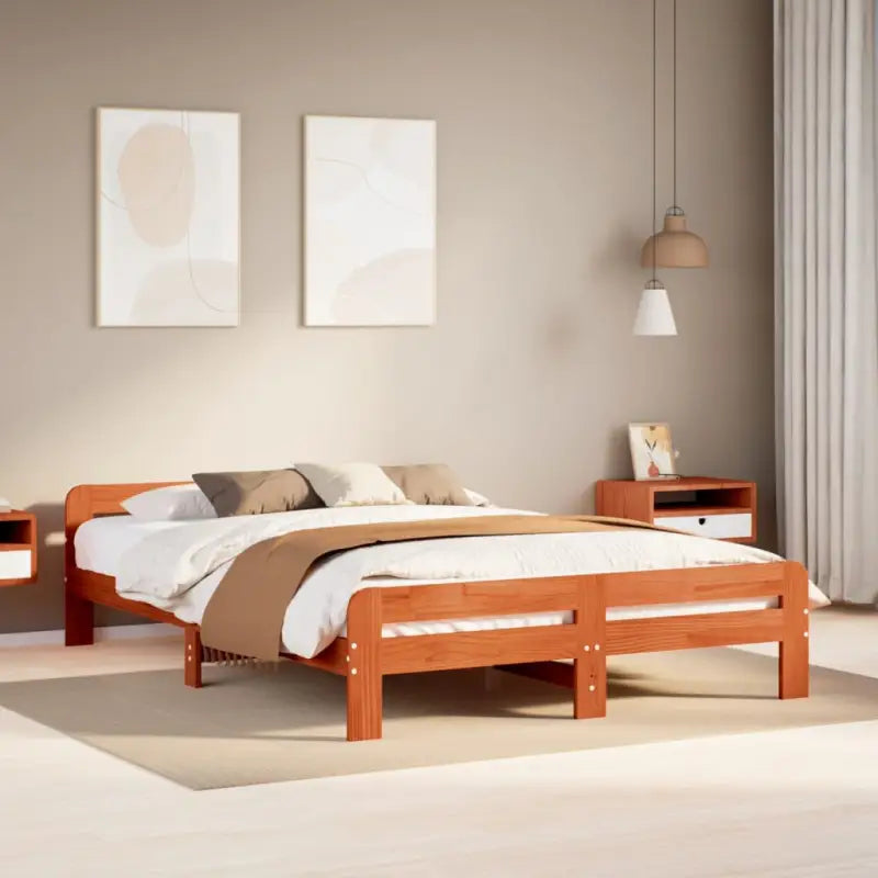 Bedframe van massief grenenhout voor een goede nachtrust - Wasbruin / 150 x 200 cm - Bedden & bedframes