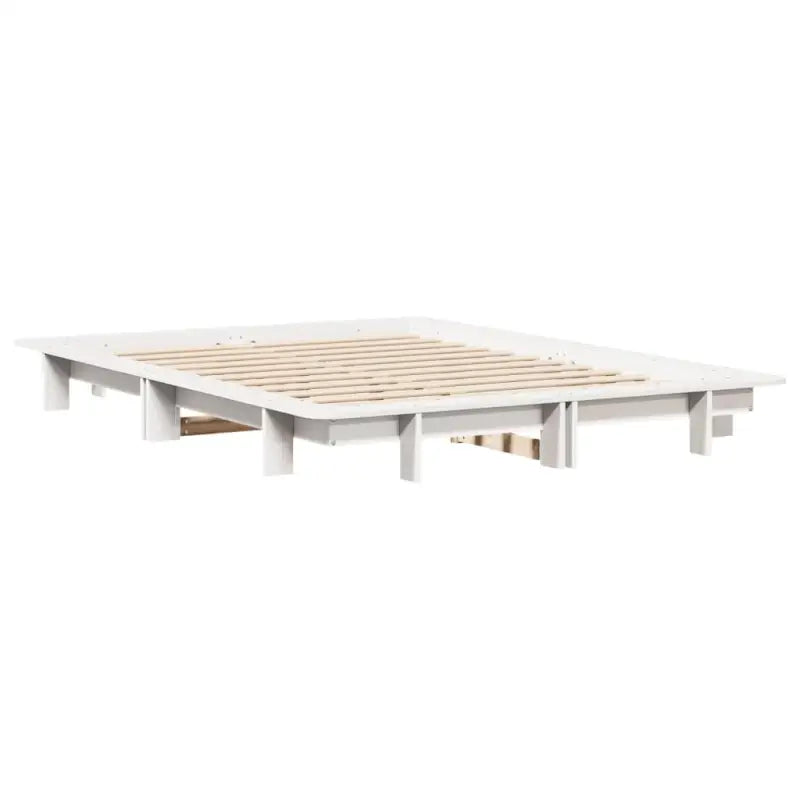 Bedframe van massief grenenhout voor een stabiele en duurzame slaapkamer - Bedden & bedframes