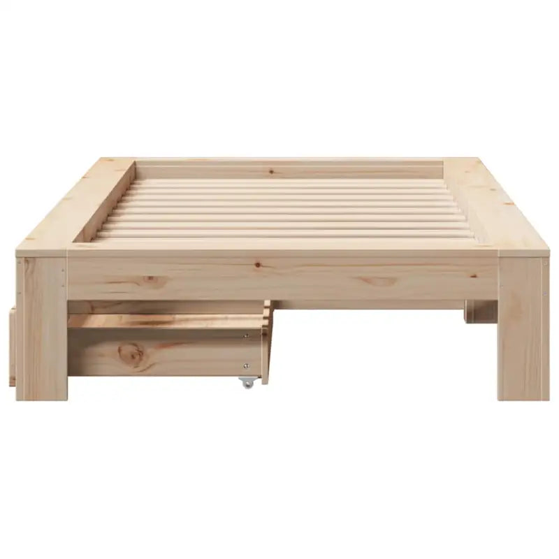 Bedframe van massief grenenhout voor een stabiele nachtrust - Bedden & bedframes