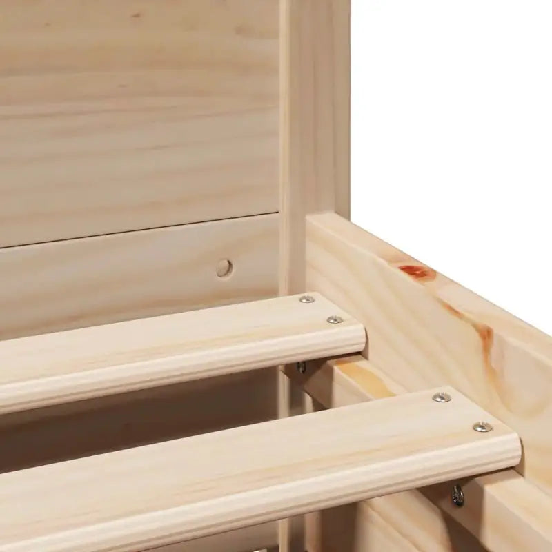 Bedframe van massief grenenhout voor een stabiele nachtrust - Bedden & bedframes