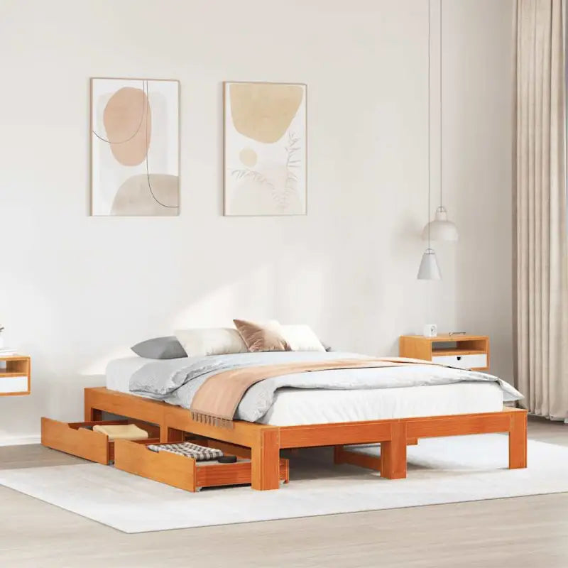 Bedframe van massief grenenhout voor een stabiele nachtrust - Wasbruin / 150 x 200 cm - Bedden & bedframes