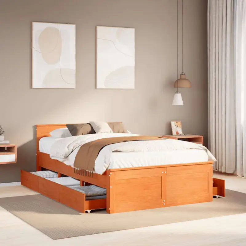 Bedframe van massief grenenhout voor een stabiele nachtrust - Wasbruin / 135 x 190 cm - Bedden & bedframes