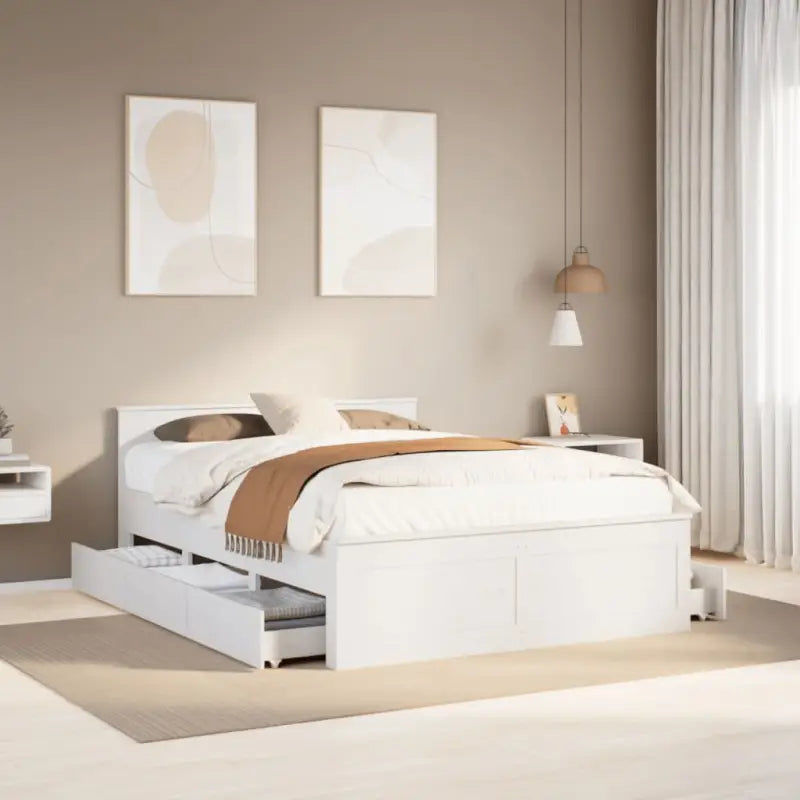 Bedframe van massief grenenhout voor een stabiele nachtrust - Wit / 160 x 200 cm - Bedden & bedframes