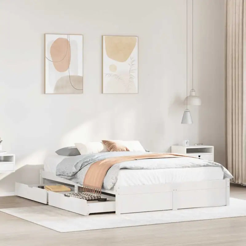 Bedframe van massief grenenhout voor een stabiele slaapbasis - Wit / 150 x 200 cm - Bedden & bedframes