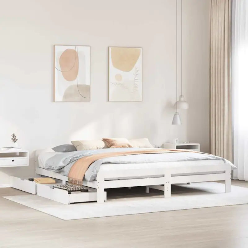 Bedframe van massief grenenhout voor een stevige en duurzame slaapruimte - Wit / 200 x 200 cm - Bedden & bedframes