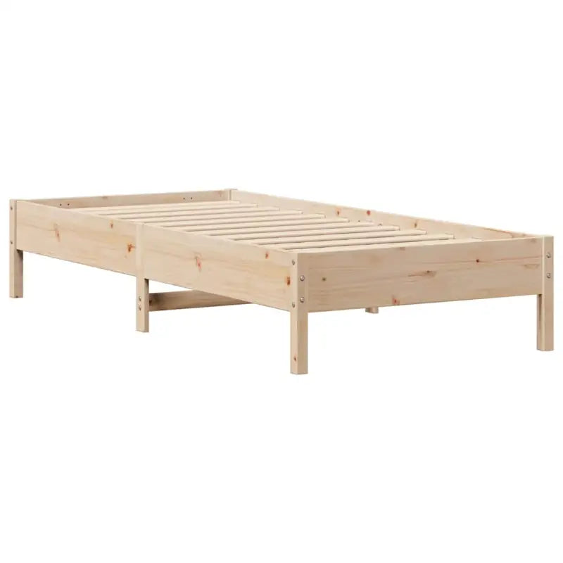 Bedframe van massief grenenhout voor stevige en duurzame slaaprust - Bedden & bedframes
