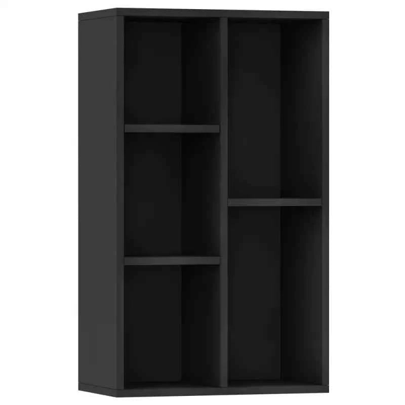 Boekenkast van bewerkt hout met klassiek en strak ontwerp