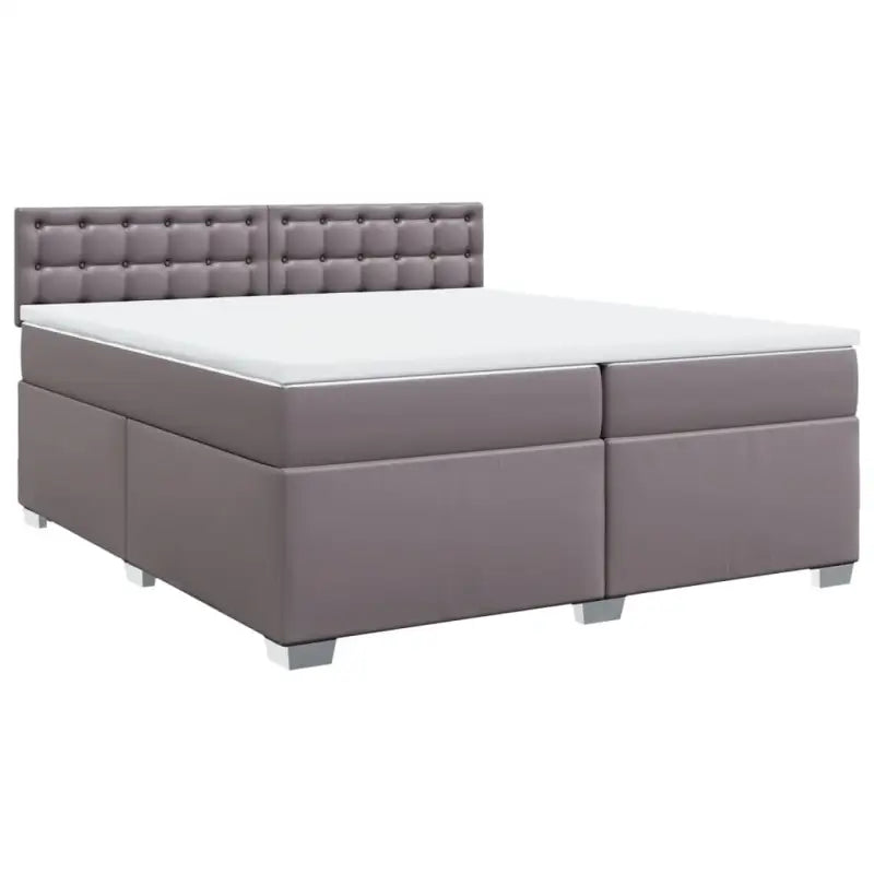 Boxspringbed in grijs materiaal met massief grenenhout en vullingsendracht - Bedden & bedframes