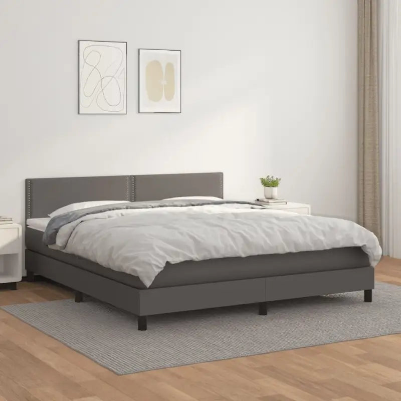 Boxspringbed met grijs materiaal en schuim afmetingen voor optimale rust - Grijs / 160 x 200 cm / Effen met spijkers