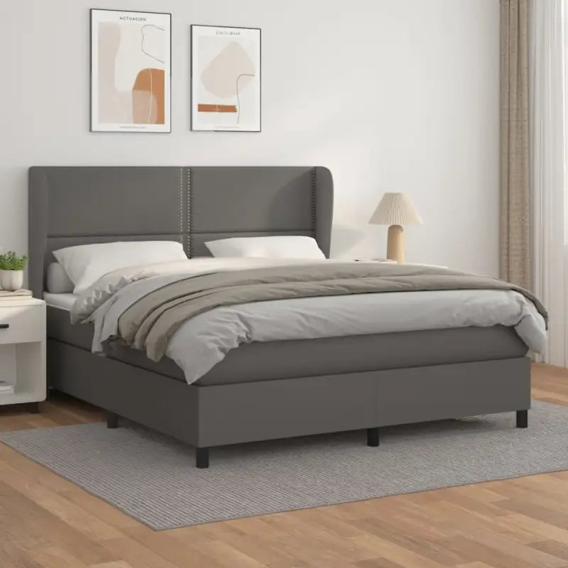 Boxspringbed met hoogwaardig kunstleer en comfortabele schuim afmetingen - Grijs / 180 x 200 cm / Effen met spijkers