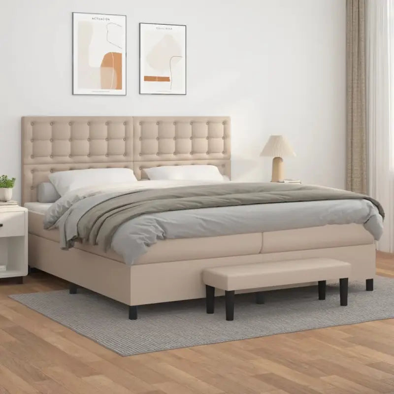 Boxspringbed met hoogwaardig kunstleer in grijs materiaal voor rustgevende nachten - Cappuccino / 200 x 200 cm