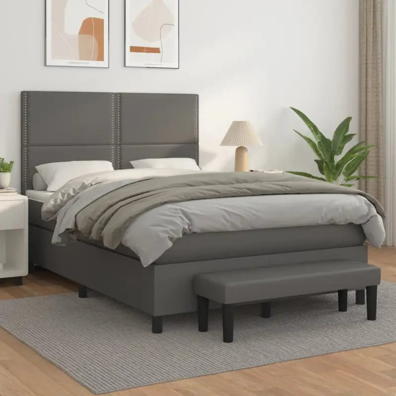 Boxspringbed met hoogwaardig kunstleer in grijs materiaal voor rustgevende nachten - Bedden & bedframes