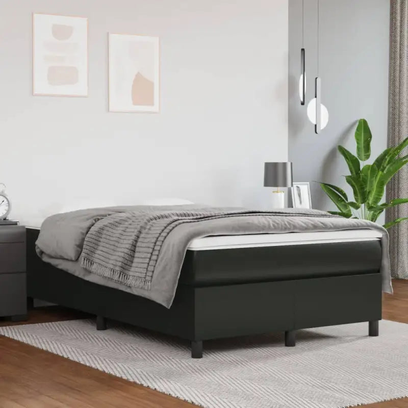 Boxspringbed met multiplex lattenbodem en crème kunstleer voor rust - Zwart / 120 x 200 cm / 35 cm - Bedden & bedframes