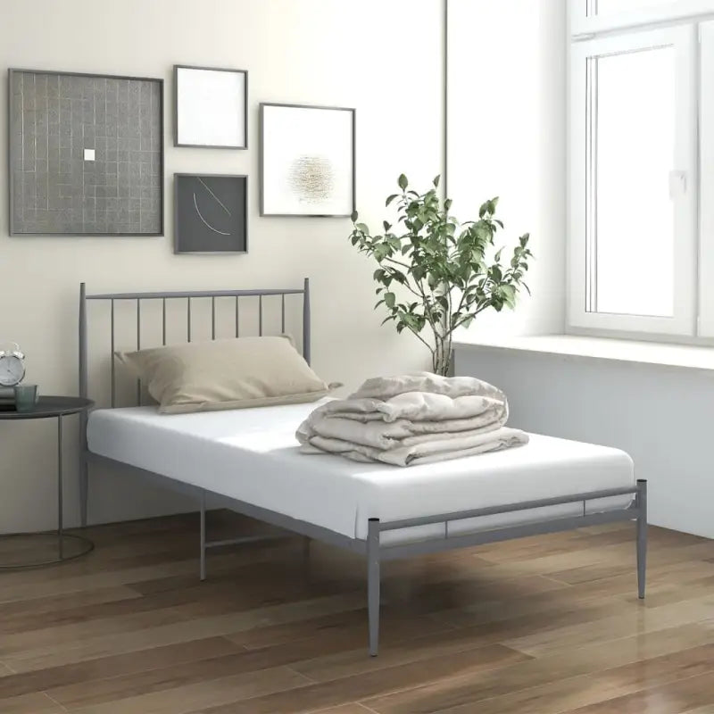 Comfortabel bedframe van gepoedercoat metaal voor een heerlijke nachtrust - Grijs / 100 x 200 cm - Bedden & bedframes