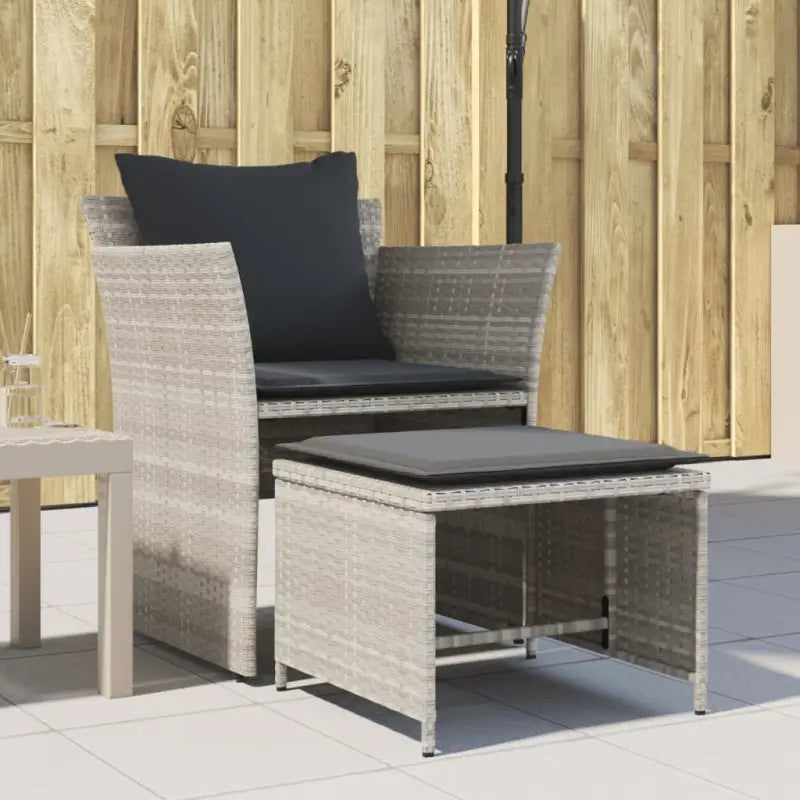 Comfortabele tuinstoel met poly rattan en zachte materiaal vulling - Lichtgrijs - Tuinsets