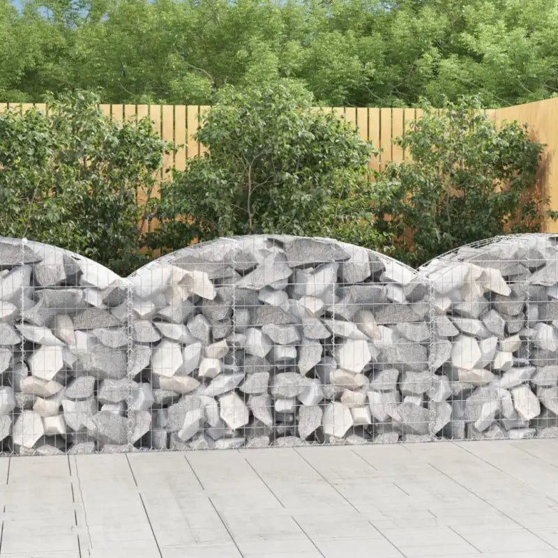 Decoratieve tuinbarrière van gegalvaniseerd ijzer met versterkte schanskorfhaken - 150 x 50 x 80/100 cm / 1