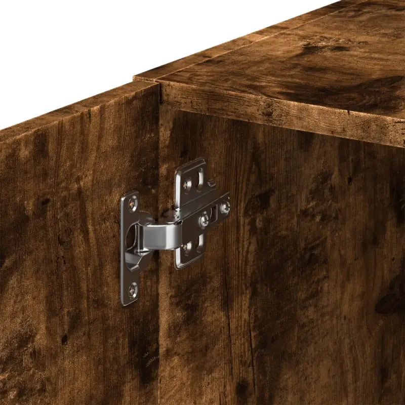 Decoratieve wandkast van bewerkt hout voor een stabiele inrichting - Dressoirs & buffetkasten