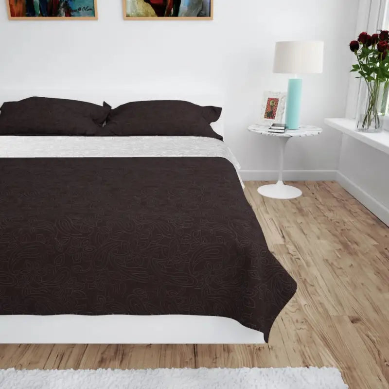 Dekbed met gequilt bloemenontwerp voor warme en decoratieve slaapkamers - Crème en bruin / 230 x 260 cm / 1 - Dekbedden