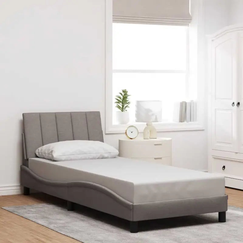 Donkergrijs bedframe met ademend vermogen en duurzaam polyester doek - Taupe / 80 x 200 cm - Bedden & bedframes
