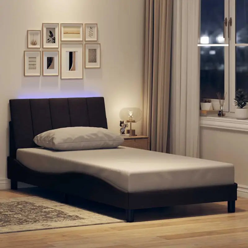 Donkergrijs bedframe met multiplex lattenbodem en hoofdeindekussen - Donkerbruin / 100 x 200 cm - Bedden & bedframes