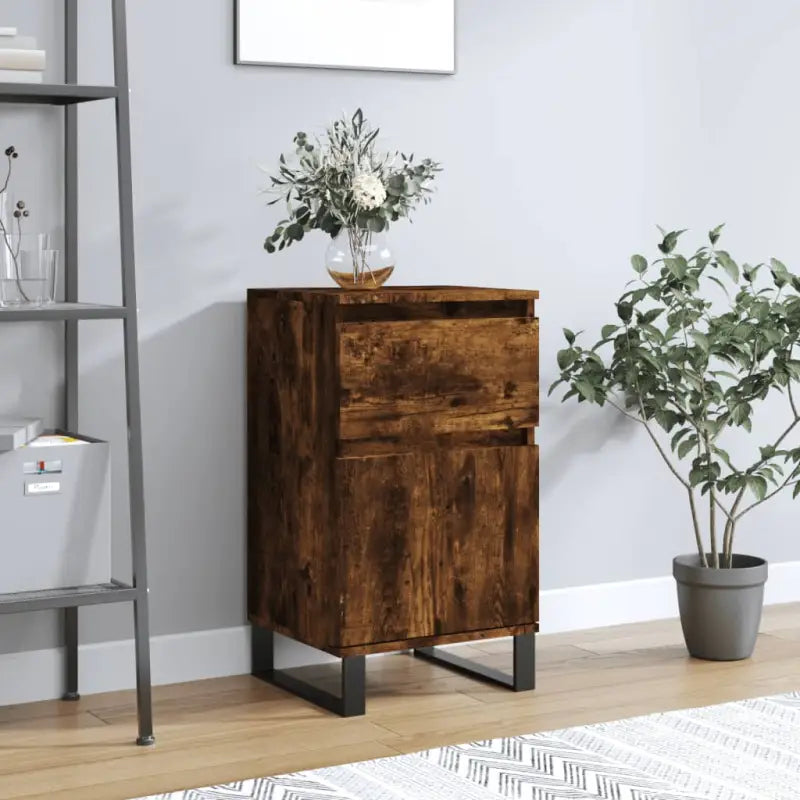 Dressoirs van bewerkt hout met ijzeren poten voor een tijdloze uitstraling - Gerookt eiken / 1 - Dressoirs &