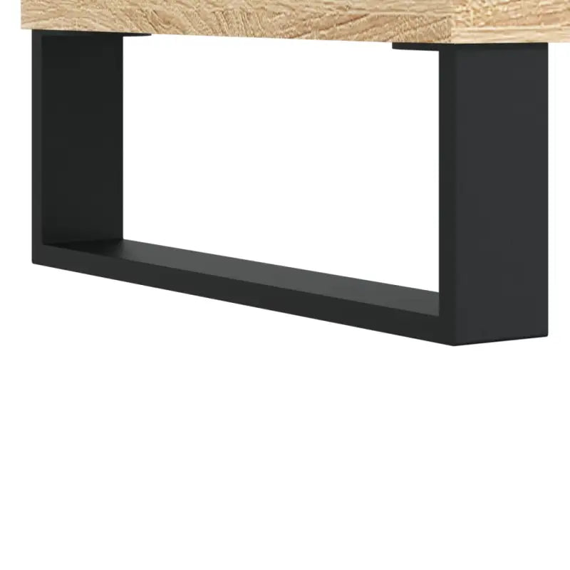 Dressoirs van bewerkt hout met ijzeren poten voor een tijdloze uitstraling - Dressoirs & buffetkasten