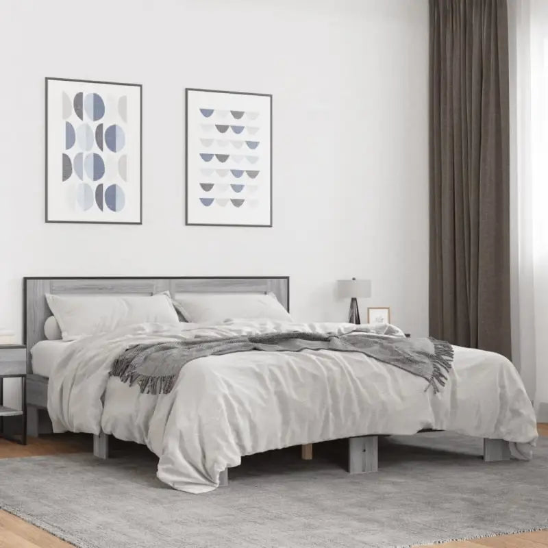 Duurzaam bedframe met bewerkt hout en multiplex lattenbodem - Grijs sonoma / 150 x 200 cm - Bedden & bedframes
