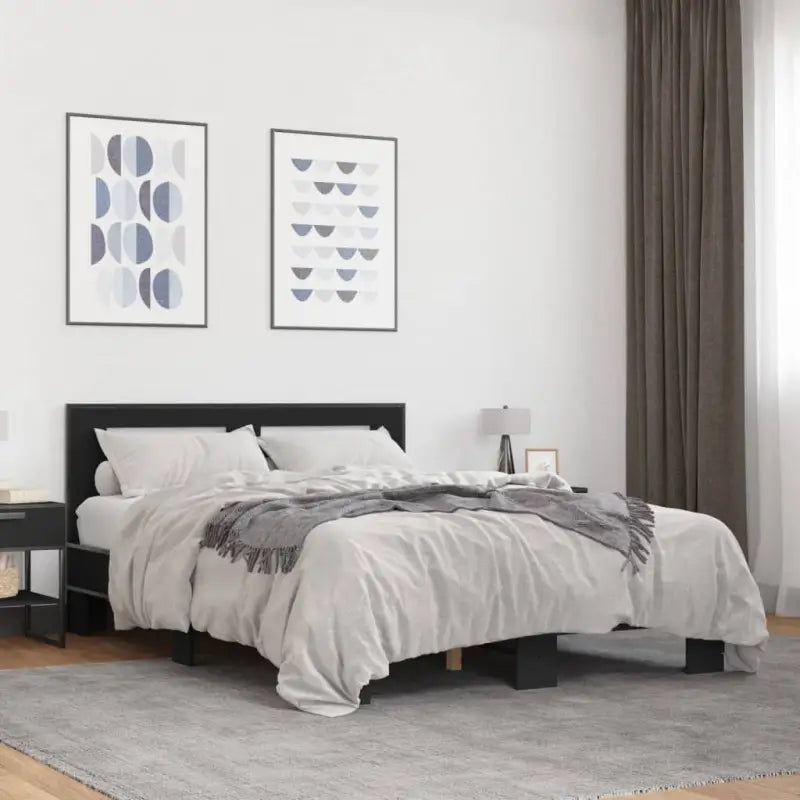 Duurzaam bedframe met bewerkt hout en multiplex lattenbodem - Zwart / 120 x 200 cm - Bedden & bedframes