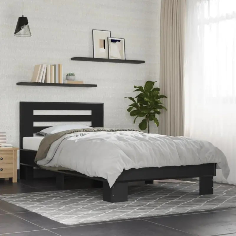 Duurzaam bedframe met bewerkt hout en multiplex lattenbodem - Zwart / 100 x 200 cm - Bedden & bedframes