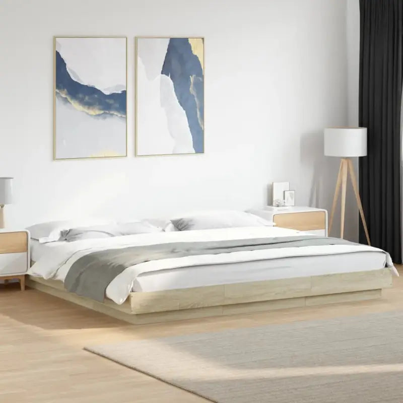 Duurzaam bedframe van bewerkt hout voor een goede nachtrust - Sonoma eiken / 200 x 200 cm - Bedden & bedframes